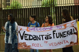 Activists at RBI in Delhi